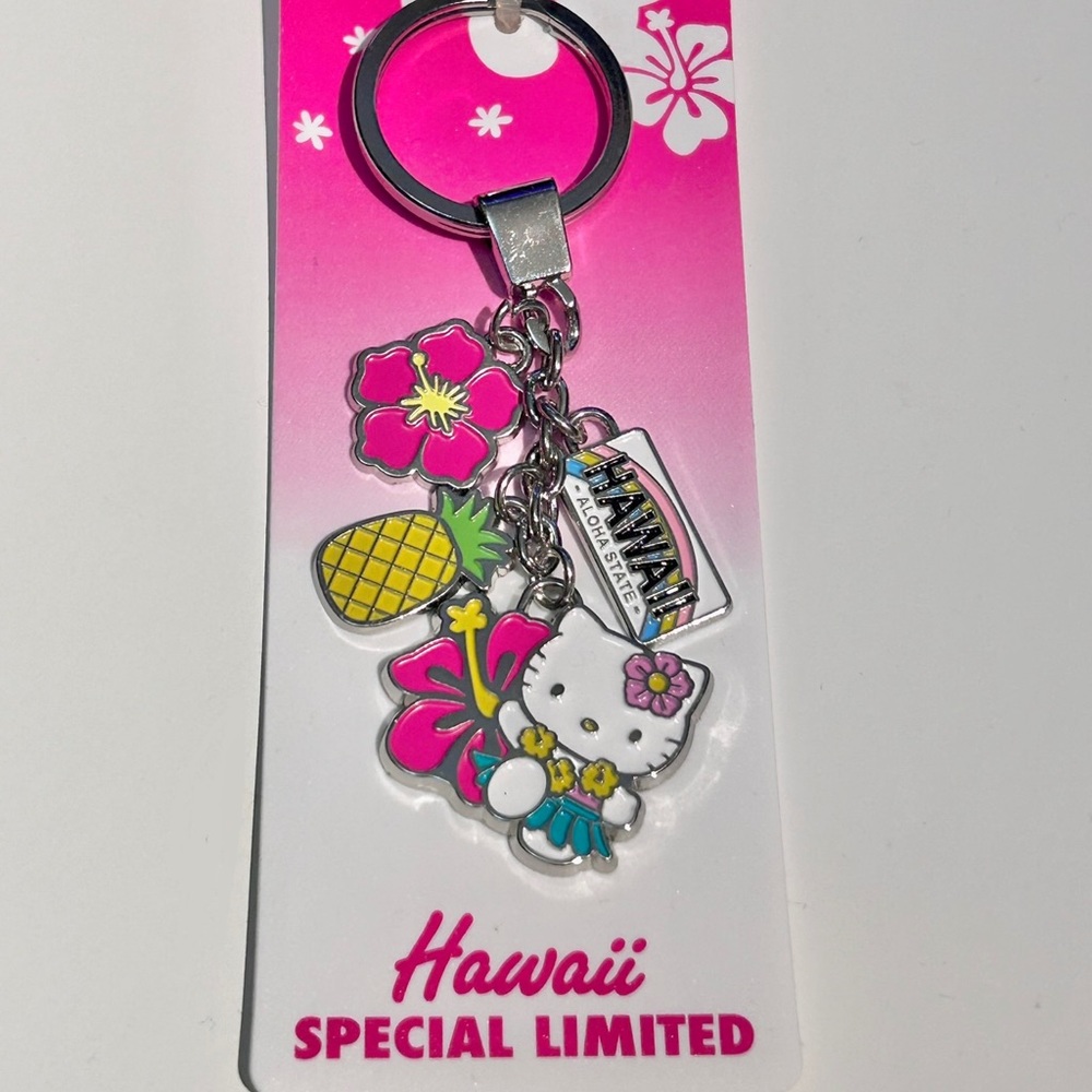 Hello Kitty Hula Dancer Hawaii Tiered Charm Keychain New with Tags